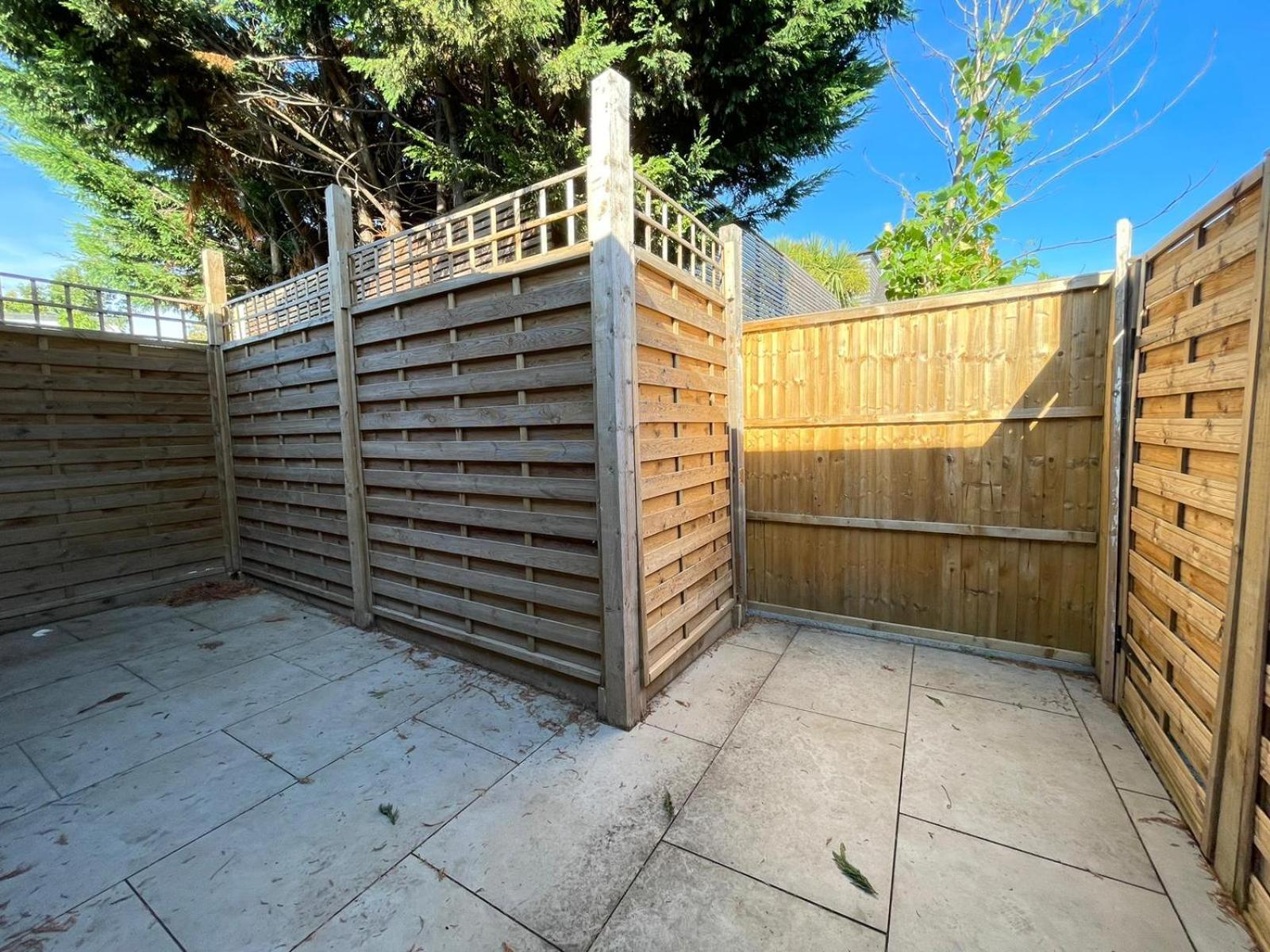 Stunning Semi Detached In West Wimbledon Appartement